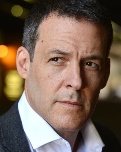 Robert Pralgo