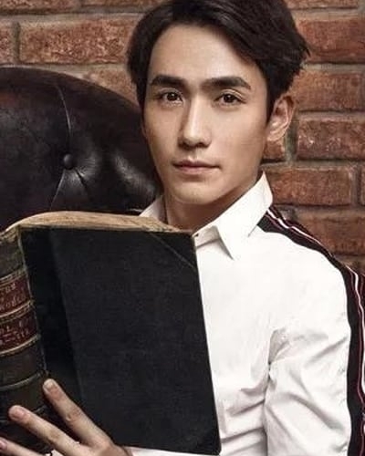 Zhu Yilong