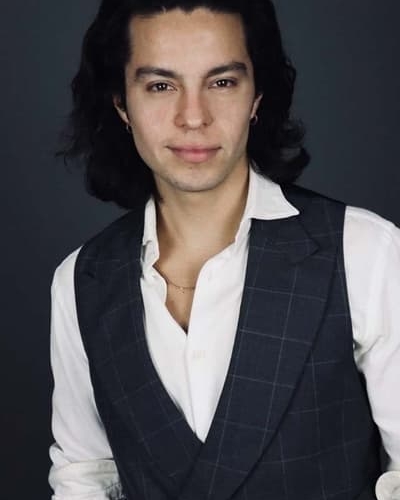 Sebastián Viveros