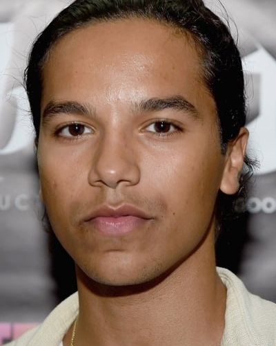 Tyler Dean Flores
