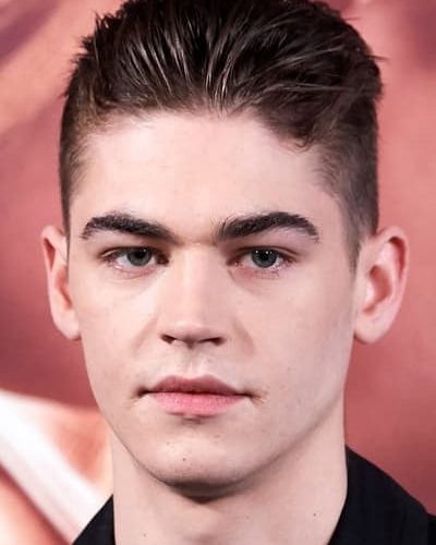 Hero Fiennes Tiffin