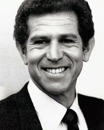 Tony Roberts