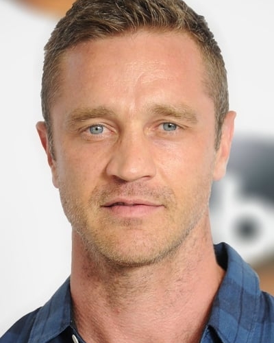 Devon Sawa