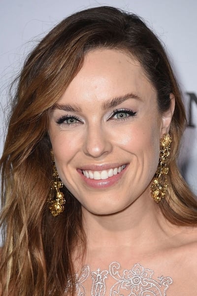Jessica McNamee