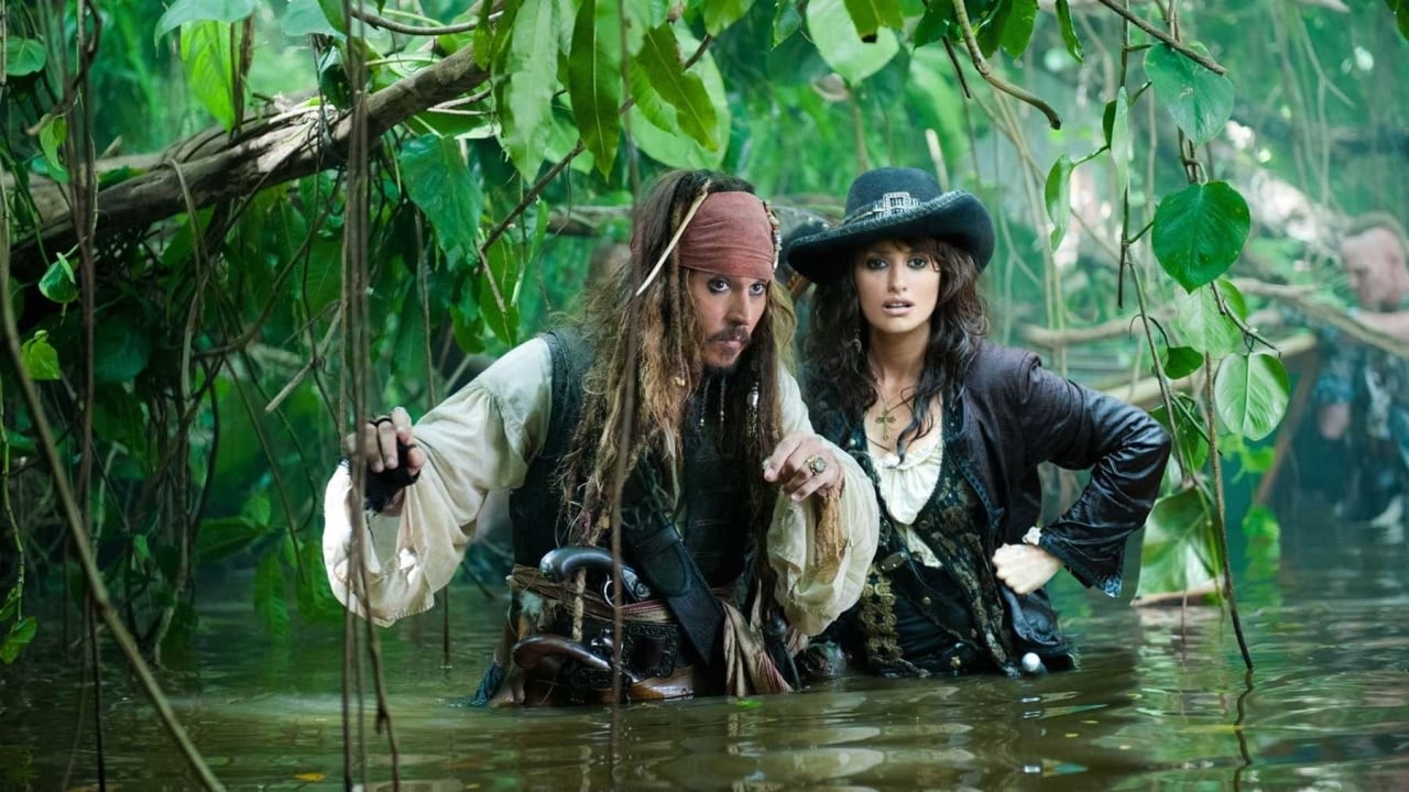 دانلود فیلم دزدان دریایی کارائیب: سوار بر امواج ناشناخته Pirates of the Caribbean: On Stranger Tides 2011